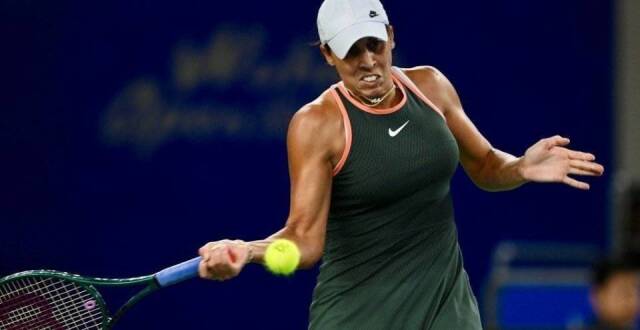 面对夹击时 面对夹击时